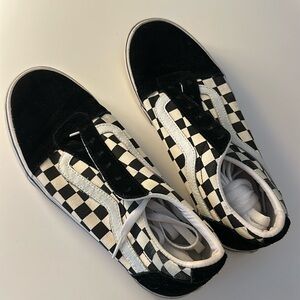 Checkerboard Vans size 8.5
